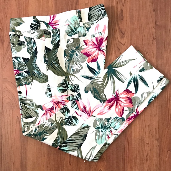 New York & Company Pants - New York & Company Ankle Pant Size 14